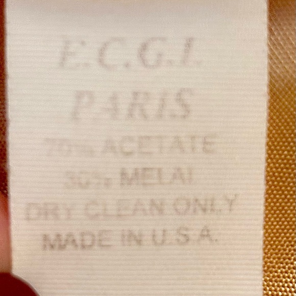 Gold Taiga jacket. - Picture 8 of 9